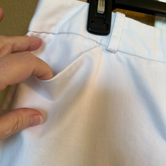 Liz Claiborne Emma Ankle Pants - White -Size 8 - Picture 2 of 8